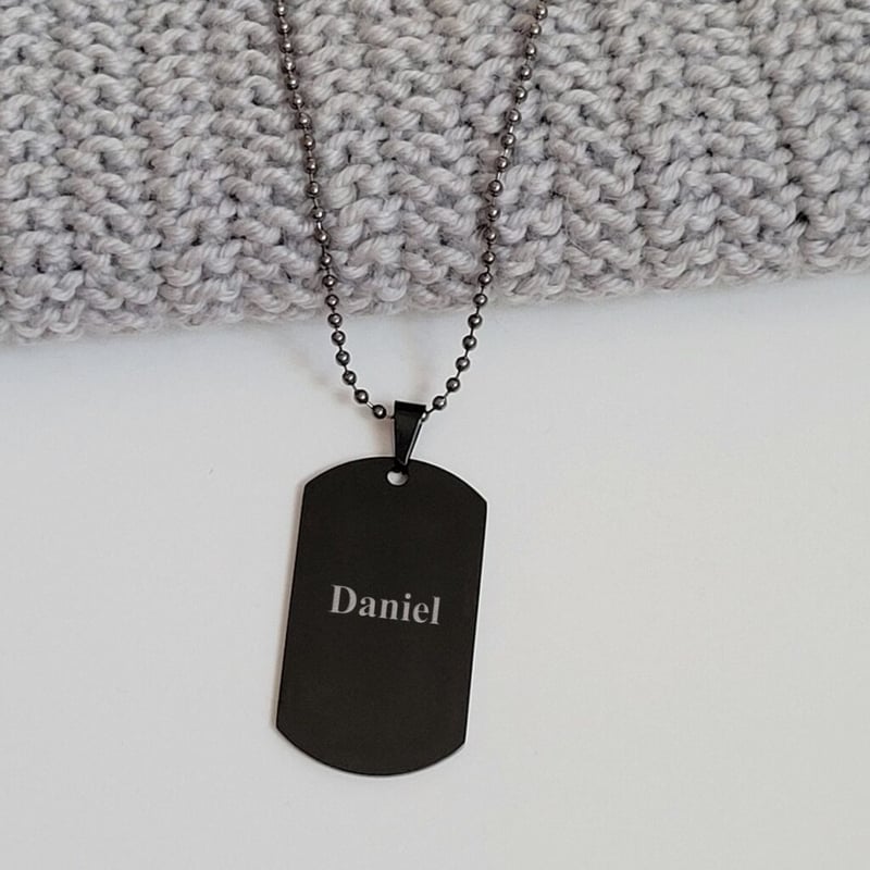Engraving Black Dog Tag Pendant